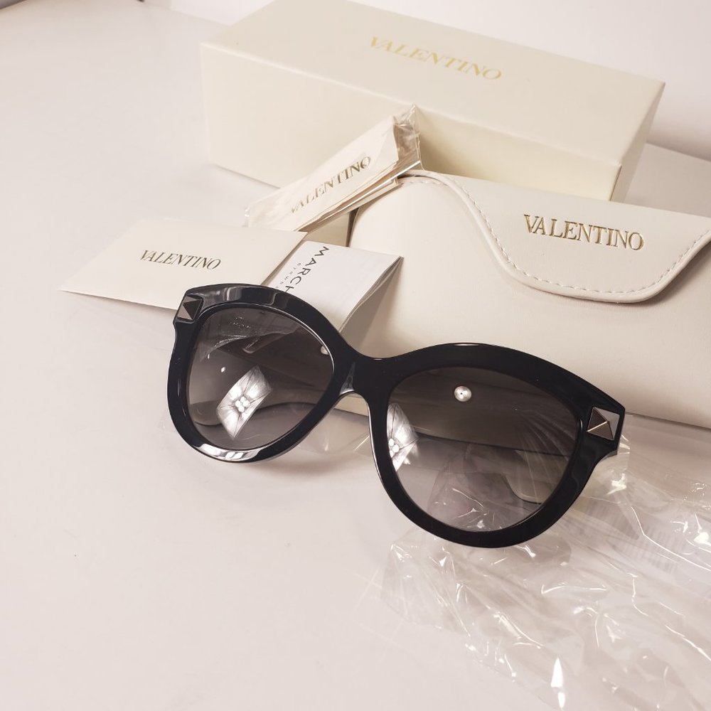 Valentino Women's Cat-Eye Sunglasses V695s, 56mm - Picture 5 of 8